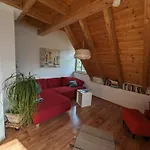 Ladestation E - Auto Neu Renoviert